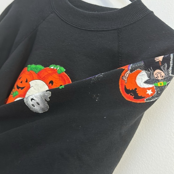 Vintage Halloween Sweater 🎃 - Picture 6 of 11